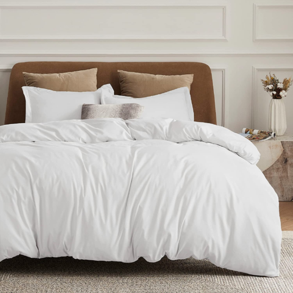Soft Double Brushed Duvet Cover for Kids with Zipper Closure, 3 Pieces, Includes 1 Duvet Cover (90"X90") & 2 Pillow Shams - Image 2